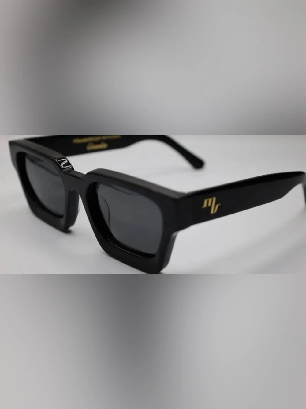 New MODIFEYE VISION 